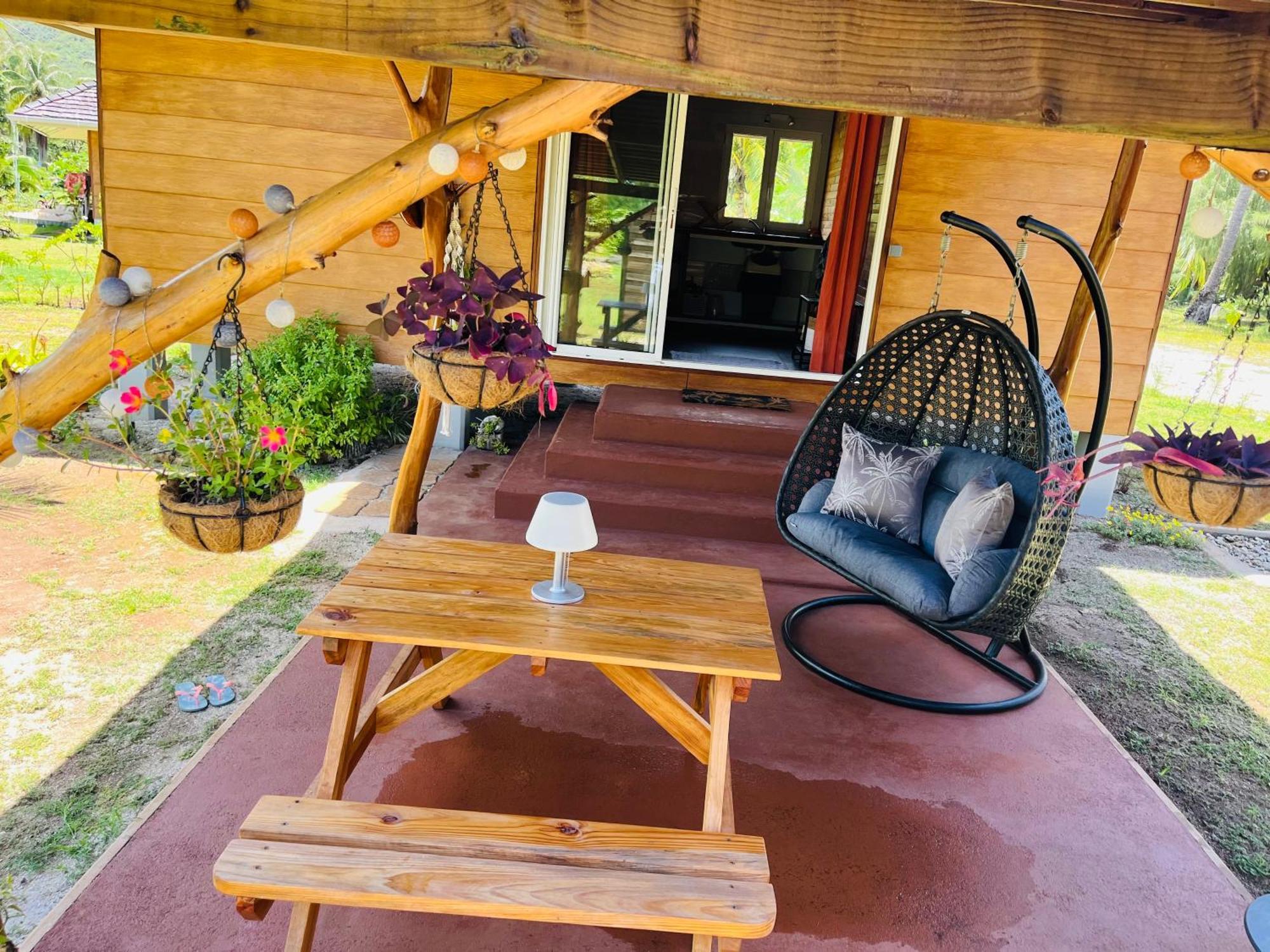 Bungalow Kura Moorea Exteriör bild